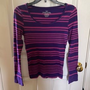 Faded Glory Long sleeve scoop-neck